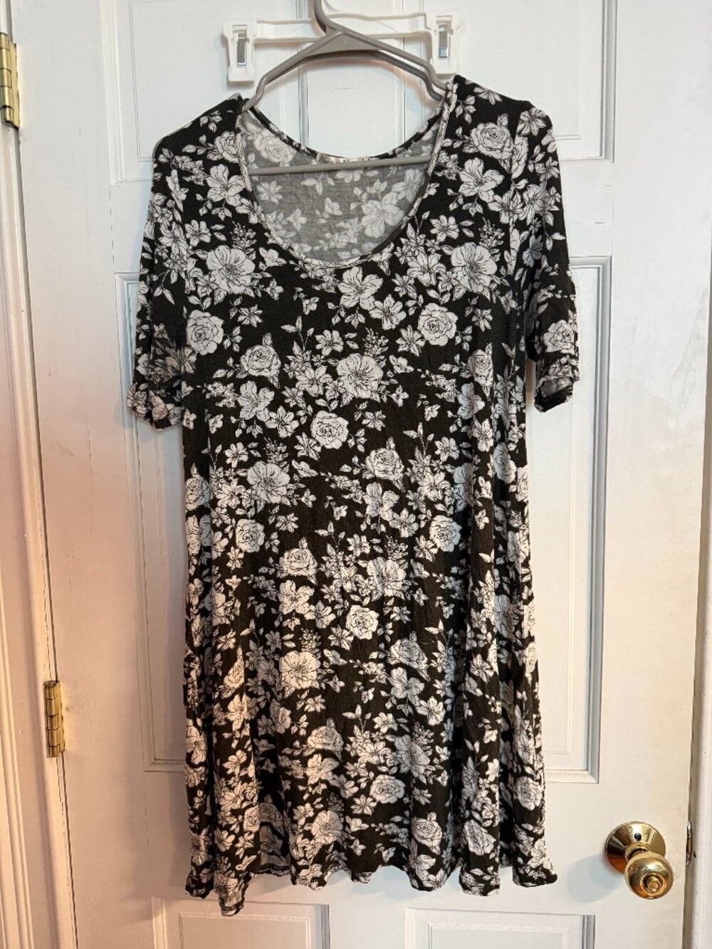 Heart & Hips Floral Short Sleeve T-Shirt Dress